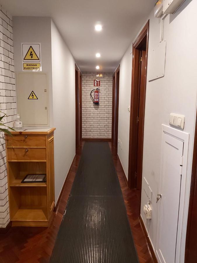 Saudade Hostal Cafeteria Ла-Корунья Экстерьер фото